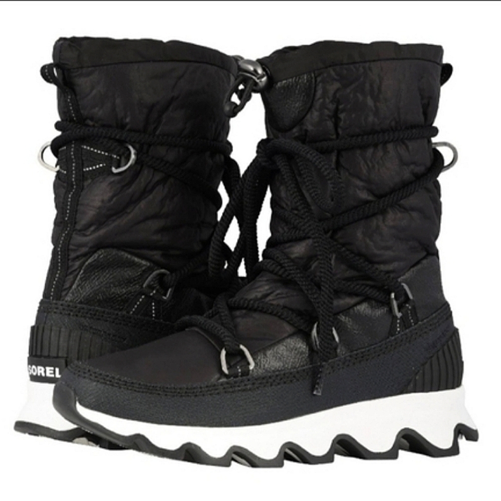 Sorel Black Winter Boots with Mid-Calf Height Waterproof Material and Lace-Up